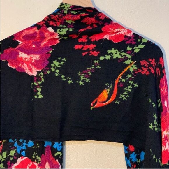 Apt 9 Scarf Shall Floral Black Pink Blue  Women’s. - Picture 3 of 10